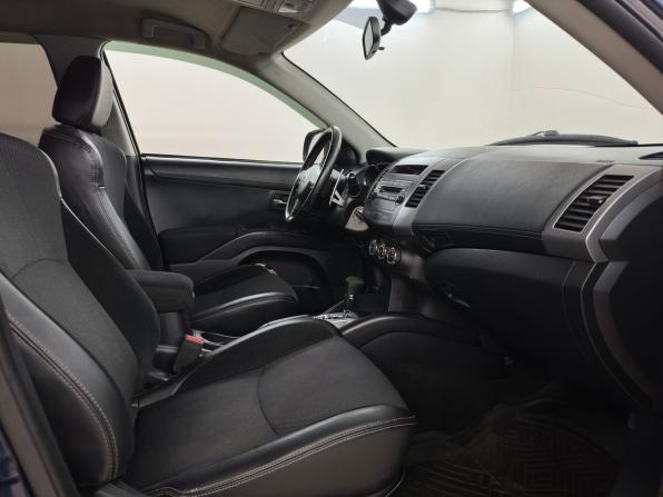 Citroen C-Crosser с пробегом 2011 года, цена 725 000 рублей, 339969 км, внедорожник, Автокод Объявления