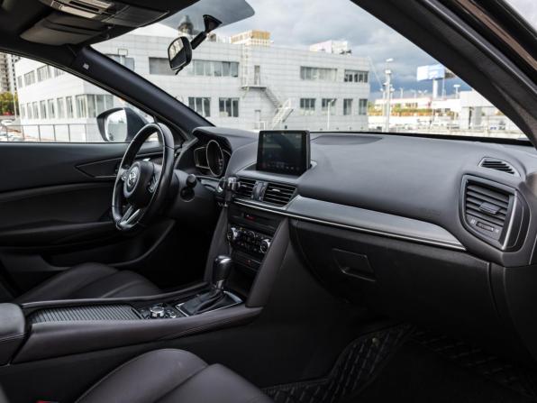 Mazda CX-4 I Рестайлинг с пробегом 2021 года, цена 2 848 000 рублей, 31200 км, внедорожник, Автокод Объявления