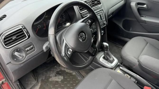 Volkswagen Polo V Рестайлинг с пробегом 2017 года, цена 1 120 000 рублей, 78316 км, седан, Автокод Объявления