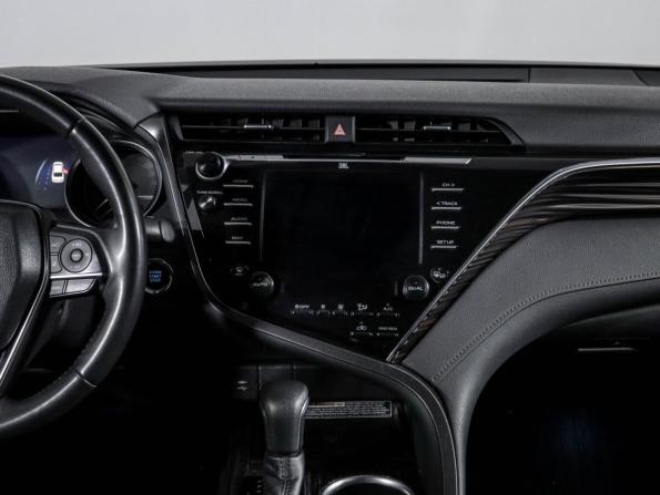 Toyota Camry VIII (XV70) с пробегом 2020 года, цена 3 625 000 рублей, 24989 км, седан, Автокод Объявления