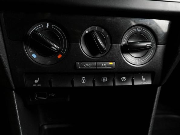 Skoda Rapid I Рестайлинг с пробегом 2019 года, цена 1 070 000 рублей, 117290 км, лифтбек, Автокод Объявления