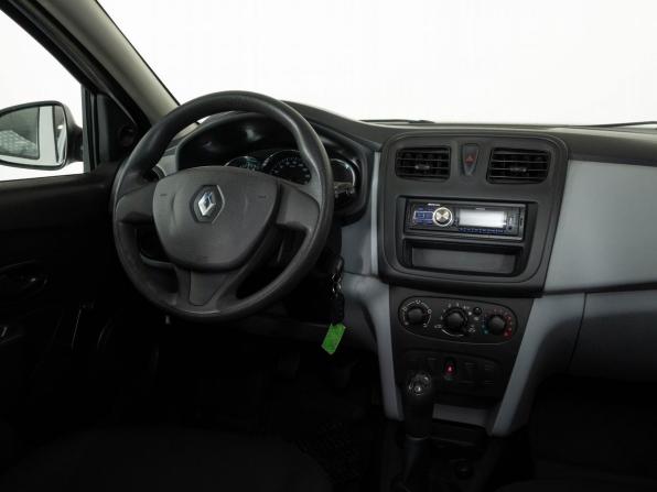Renault Sandero II с пробегом 2014 года, цена 678 000 рублей, 111610 км, хэтчбек, Автокод Объявления