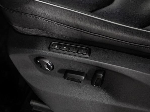 Volkswagen Tiguan II с пробегом 2019 года, цена 3 275 000 рублей, 62658 км, внедорожник, Автокод Объявления