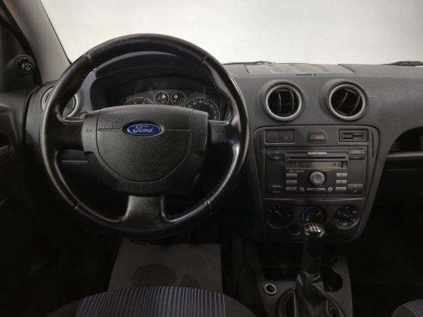 Ford Fusion I Рестайлинг с пробегом 2007 года, цена 360 000 рублей, 279198 км, хэтчбек, Автокод Объявления
