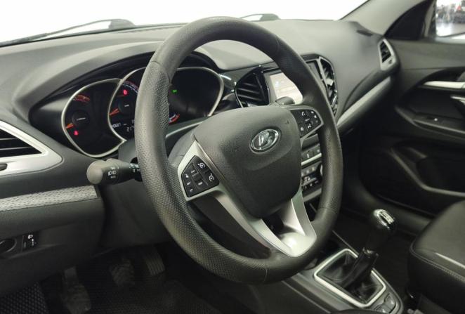 Lada (ВАЗ) Vesta I с пробегом 2018 года, цена 989 000 рублей, 140687 км, универсал, Автокод Объявления