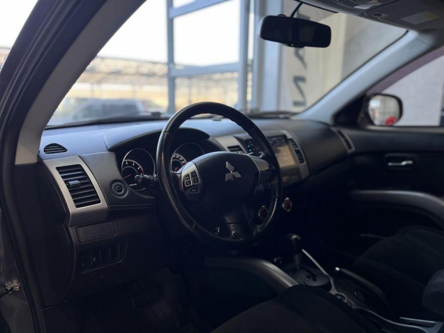 Mitsubishi Outlander II Рестайлинг Новосибирск  - изображение 7