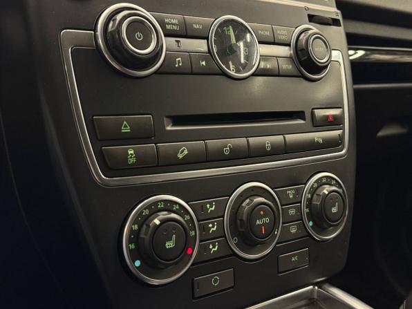 Land Rover Freelander II Рестайлинг 2 с пробегом 2014 года, цена 1 870 000 рублей, 193080 км, внедорожник, Автокод Объявления