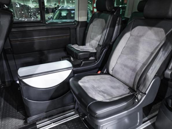 Volkswagen Multivan T6 Рестайлинг с пробегом 2020 года, цена 6 499 000 рублей, 90800 км, минивэн, Автокод Объявления
