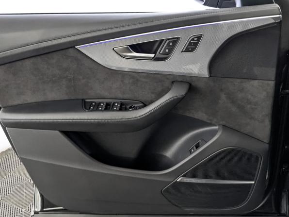 Audi Q8 I (4M) с пробегом 2021 года, цена 7 800 000 рублей, 97210 км, внедорожник, Автокод Объявления