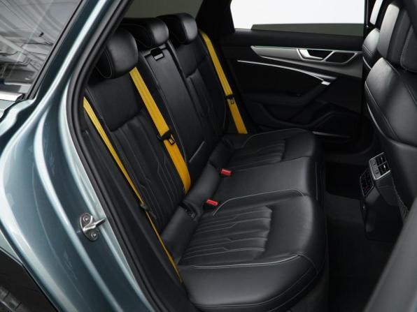 Audi A6 allroad IV (C8) с пробегом 2021 года, цена 4 957 077 рублей, 151908 км, универсал, Автокод Объявления