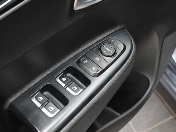 Kia Rio IV с пробегом 2019 года, цена 1 529 900 рублей, 86211 км, седан, Автокод Объявления