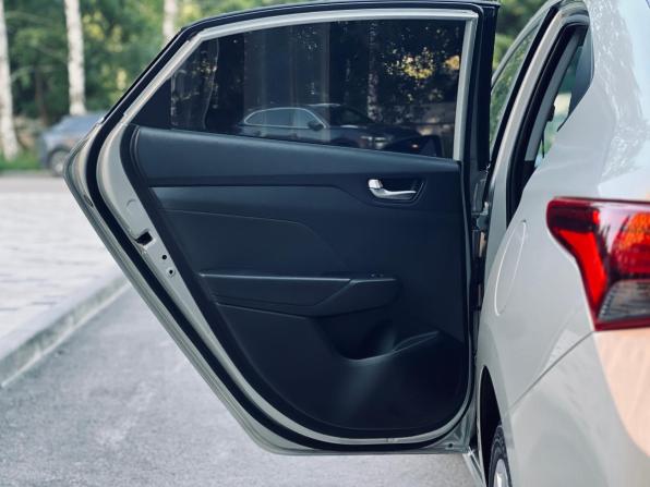 Hyundai Solaris II с пробегом 2018 года, цена 1 150 000 рублей, 92095 км, седан, Автокод Объявления