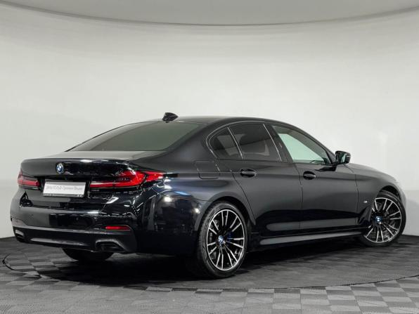 BMW 5 серии VII (G30/G31/G38) Рестайлинг с пробегом 2021 года, цена 4 235 000 рублей, 63000 км, седан, Автокод Объявления