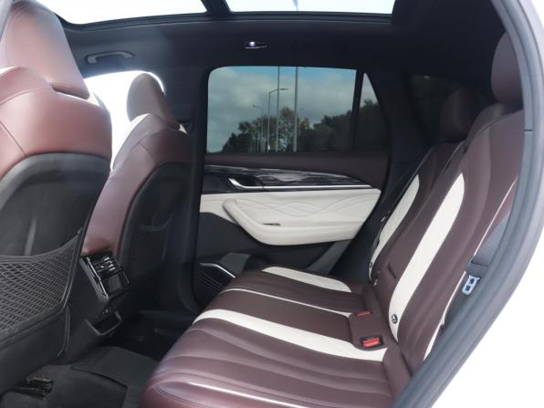 Geely Monjaro I с пробегом 2023 года, цена 3 170 000 рублей, 51215 км, внедорожник, Автокод Объявления