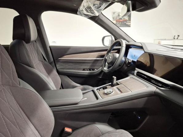Geely Monjaro I с пробегом 2025 года, цена 4 500 000 рублей, 932 км, внедорожник, Автокод Объявления