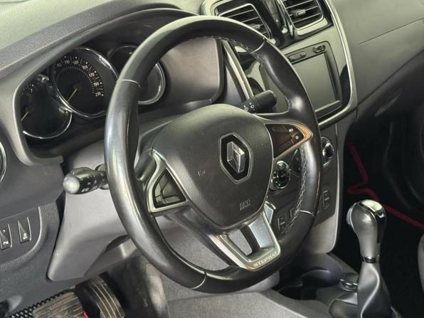 Renault Logan II Рестайлинг с пробегом 2020 года, цена 1 195 000 рублей, 68140 км, седан, Автокод Объявления