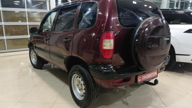 Chevrolet Niva I с пробегом 2004 года, цена 249 000 рублей, 185775 км, внедорожник, Автокод Объявления
