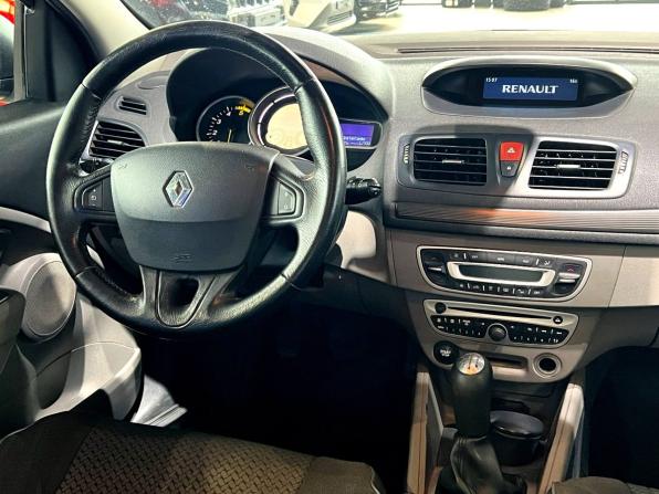 Renault Megane III с пробегом 2010 года, цена 560 000 рублей, 520000 км, хэтчбек, Автокод Объявления