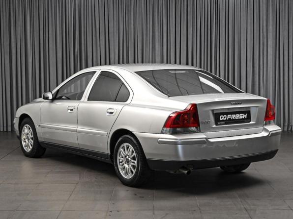 Volvo S60 I Рестайлинг с пробегом 2005 года, цена 770 000 рублей, 188788 км, седан, Автокод Объявления