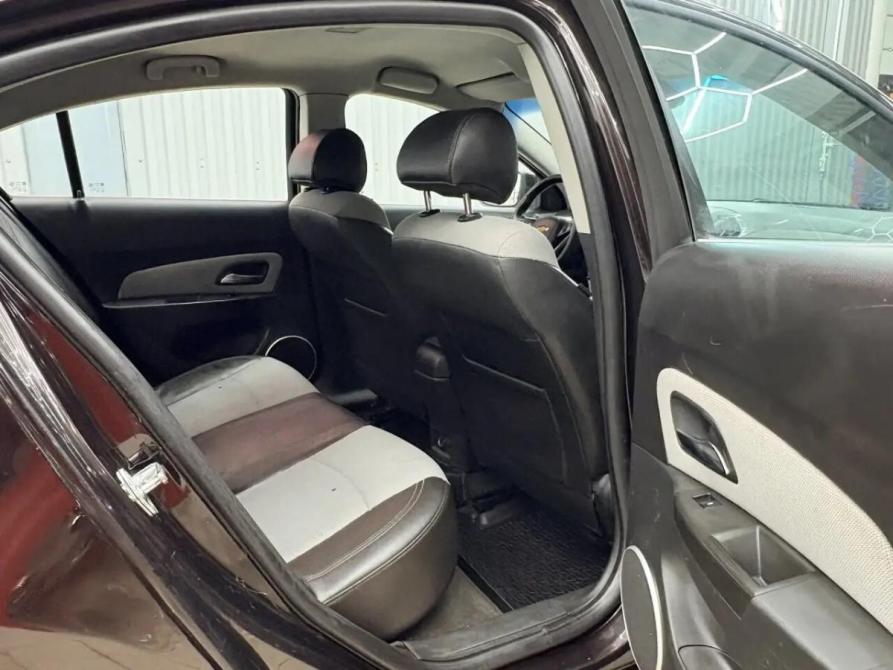 Chevrolet Cruze I Рестайлинг Альметьевск  - изображение 24
