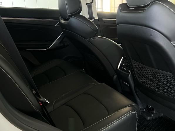 Geely Atlas Pro с пробегом 2023 года, цена 1 995 000 рублей, 50326 км, внедорожник, Автокод Объявления