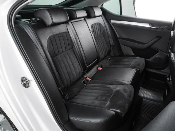 Skoda Superb III с пробегом 2016 года, цена 1 999 000 рублей, 135240 км, лифтбек, Автокод Объявления