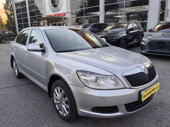 Skoda Octavia II (A5) Рестайлинг с пробегом 2013 года, цена 799 999 рублей, 165700 км, лифтбек, Автокод Объявления