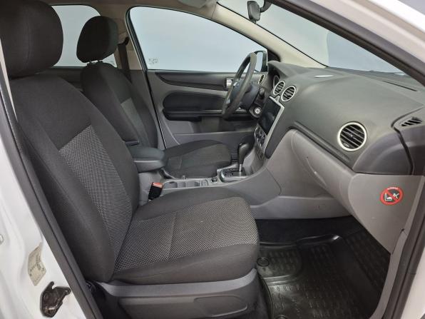 Ford Focus II Рестайлинг с пробегом 2011 года, цена 580 000 рублей, 251401 км, седан, Автокод Объявления