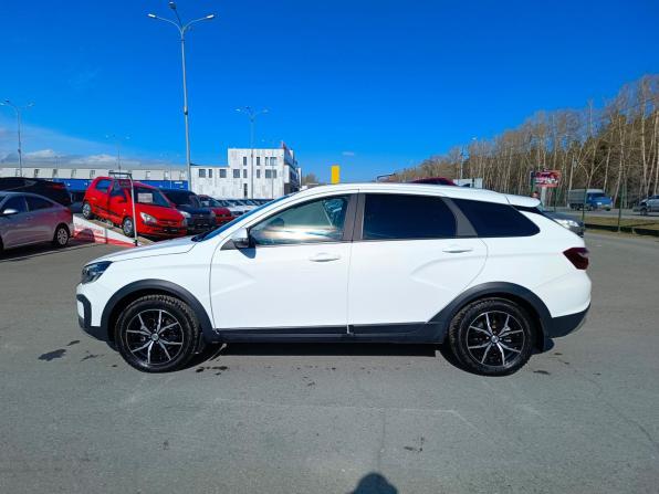 Lada (ВАЗ) Vesta I Рестайлинг (NG) с пробегом 2024 года, цена 1 439 995 рублей, 22749 км, универсал, Автокод Объявления