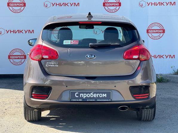 Kia Ceed II Рестайлинг с пробегом 2018 года, цена 1 429 000 рублей, 95349 км, хэтчбек, Автокод Объявления