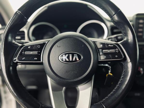 Kia Ceed III с пробегом 2018 года, цена 1 430 000 рублей, 158000 км, хэтчбек, Автокод Объявления