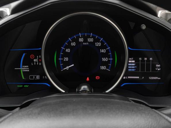 Honda Fit III Рестайлинг с пробегом 2017 года, цена 1 120 000 рублей, 122009 км, хэтчбек, Автокод Объявления