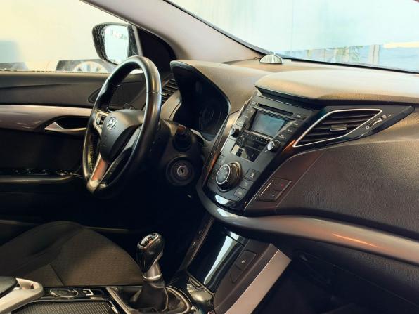 Hyundai i40 I с пробегом 2013 года, цена 815 000 рублей, 207971 км, седан, Автокод Объявления