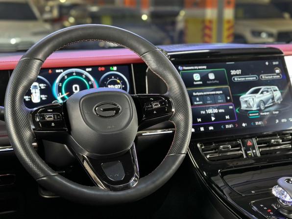 GAC M8 с пробегом 2024 года, цена 4 999 000 рублей, 26630 км, минивэн, Автокод Объявления