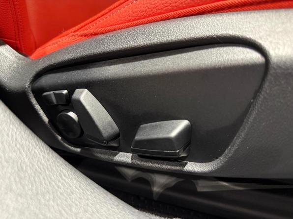 BMW 1 серии III (F40) с пробегом 2021 года, цена 4 309 000 рублей, 38000 км, хэтчбек, Автокод Объявления
