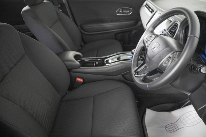 Honda Vezel I с пробегом 2014 года, цена 1 359 000 рублей, 159000 км, внедорожник, Автокод Объявления