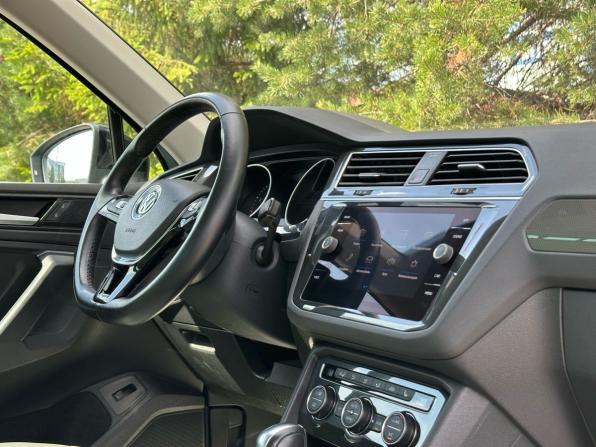 Volkswagen Tiguan II с пробегом 2019 года, цена 2 220 000 рублей, 73466 км, внедорожник, Автокод Объявления