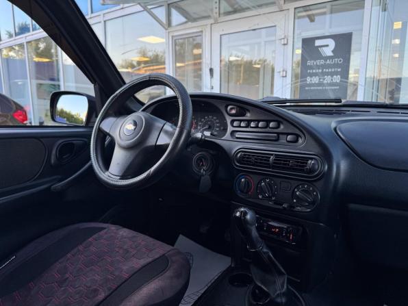 Chevrolet Niva I Рестайлинг с пробегом 2013 года, цена 450 000 рублей, 98375 км, внедорожник, Автокод Объявления