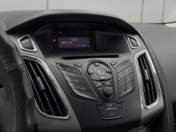 Ford Focus III с пробегом 2012 года, цена 640 000 рублей, 278361 км, хэтчбек, Автокод Объявления