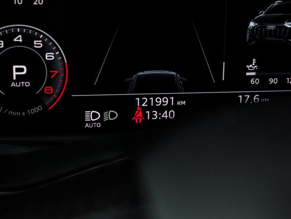 Audi Q8 I (4M) с пробегом 2019 года, цена 5 299 000 рублей, 121988 км, внедорожник, Автокод Объявления