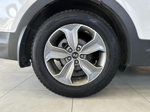 Hyundai Santa Fe III с пробегом 2014 года, цена 1 740 000 рублей, 204000 км, внедорожник, Автокод Объявления