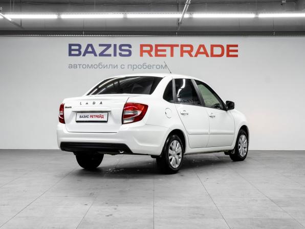Lada (ВАЗ) Granta I с пробегом 2018 года, цена 800 000 рублей, 83003 км, седан, Автокод Объявления
