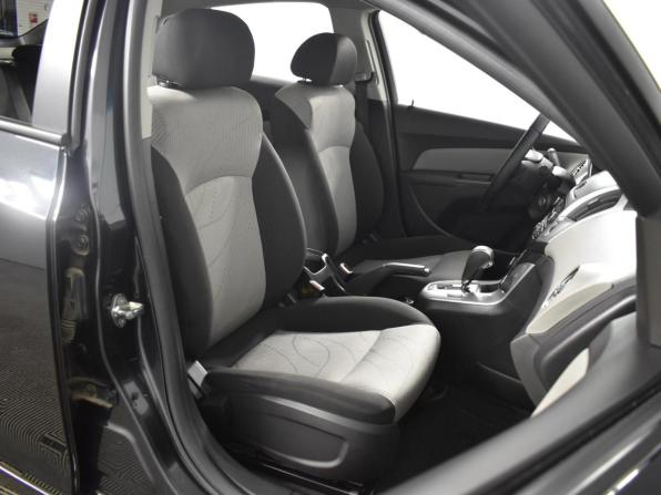 Chevrolet Cruze I Рестайлинг с пробегом 2012 года, цена 875 200 рублей, 98015 км, хэтчбек, Автокод Объявления