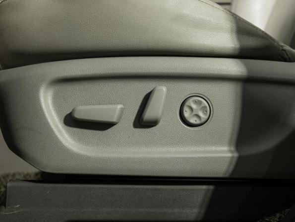 Kia Carnival III с пробегом 2018 года, цена 2 690 000 рублей, 115800 км, минивэн, Автокод Объявления