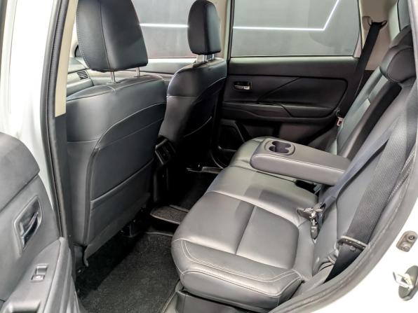Mitsubishi Outlander III Рестайлинг 3 с пробегом 2018 года, цена 2 750 000 рублей, 86888 км, внедорожник, Автокод Объявления