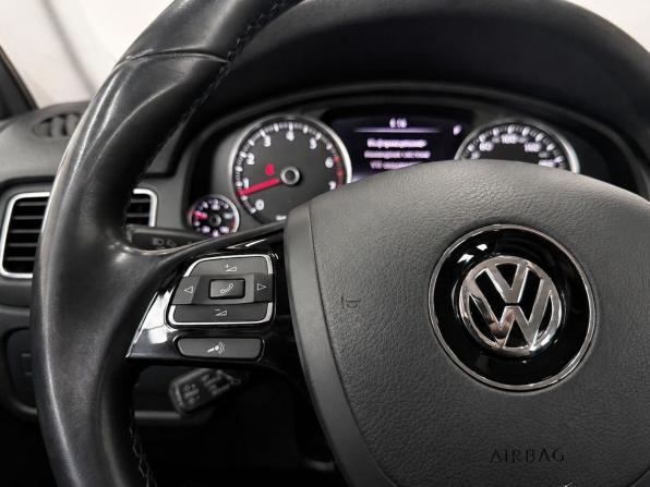 Volkswagen Touareg II с пробегом 2011 года, цена 2 029 000 рублей, 147252 км, внедорожник, Автокод Объявления