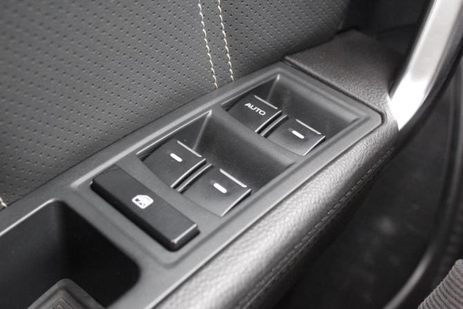 Geely Emgrand X7 I Рестайлинг 2 с пробегом 2019 года, цена 1 380 000 рублей, 114219 км, внедорожник, Автокод Объявления