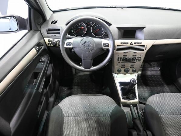 Opel Astra H Рестайлинг с пробегом 2008 года, цена 639 900 рублей, 188000 км, седан, Автокод Объявления
