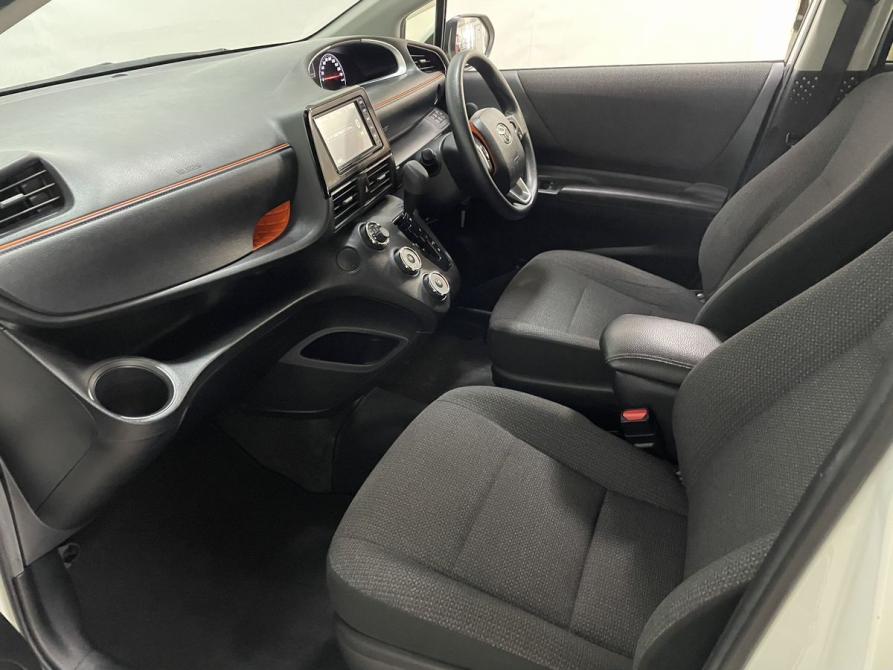 Toyota Sienta II Рестайлинг Воронеж  - изображение 19