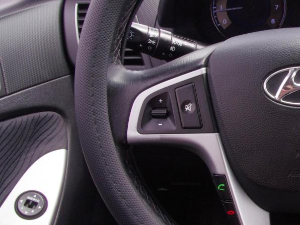 Hyundai Solaris I с пробегом 2011 года, цена 819 000 рублей, 150096 км, седан, Автокод Объявления